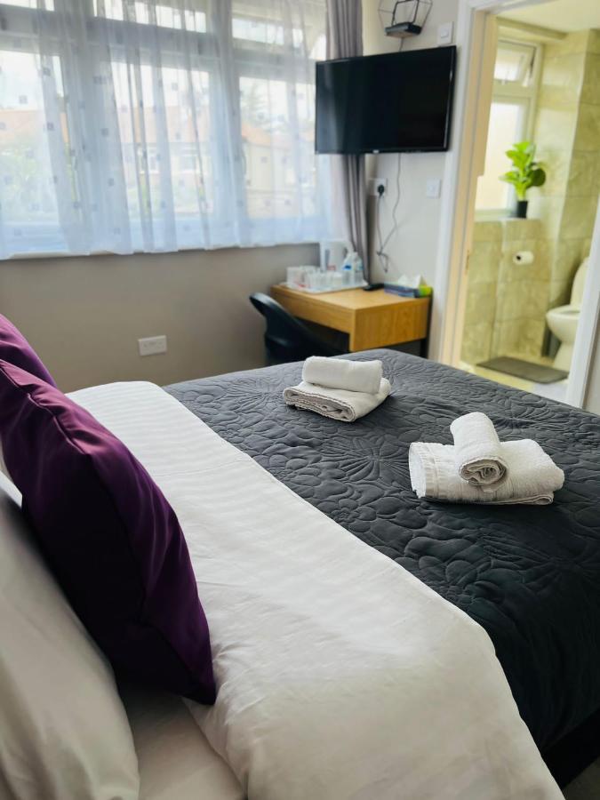 אנפילד Indigo Suites מראה חיצוני תמונה