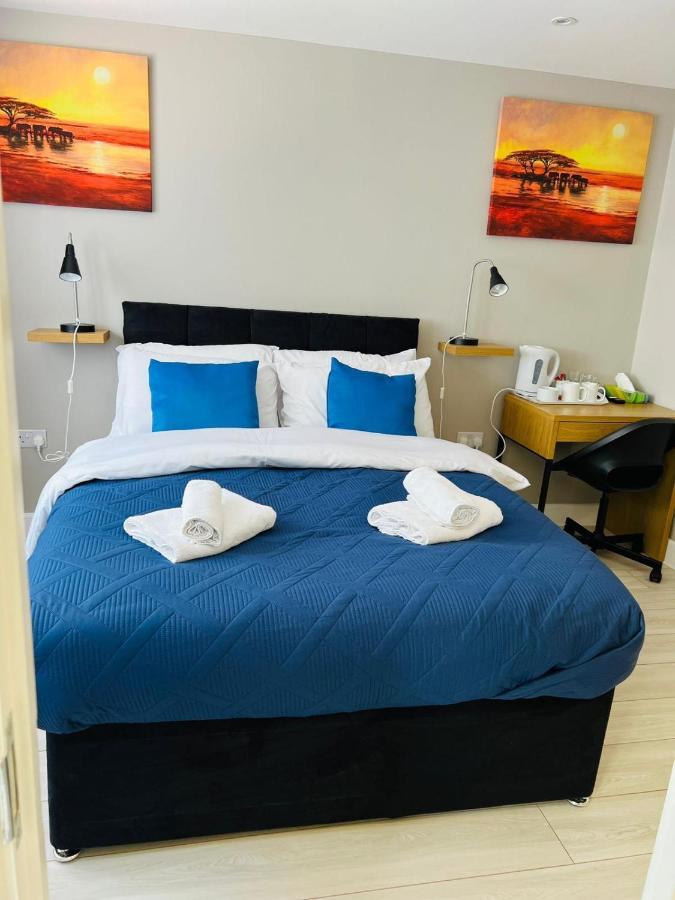 אנפילד Indigo Suites מראה חיצוני תמונה